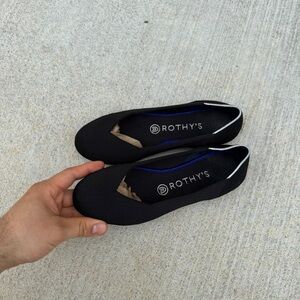 Womens Black Rothy’s Flats